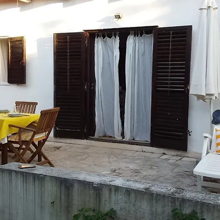 Dom wakacyjny Holiday Pini Supetar